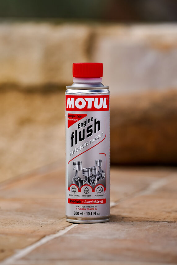 Motul ENGINE FLUSH - 0.300L